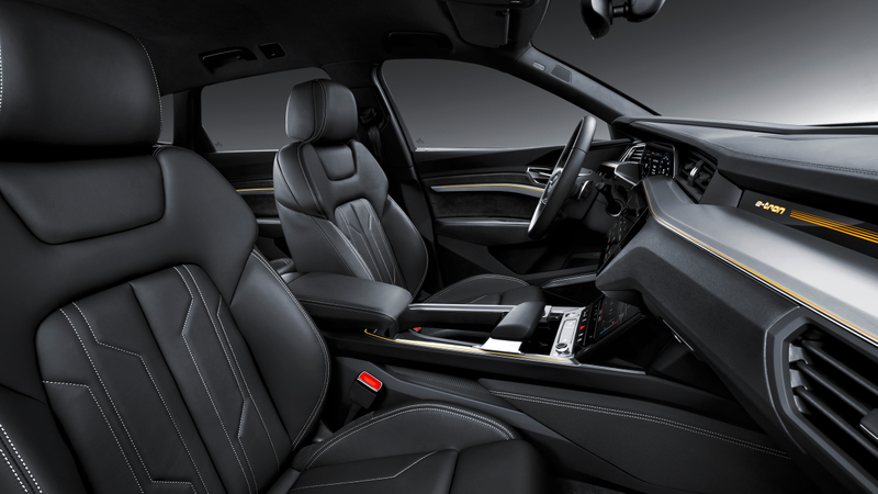 Illustration for article titled The 2019 Audi E-Tron Is a $74,800 All-Electric SUV That Can Do 0-60 in 5.5 Seconds